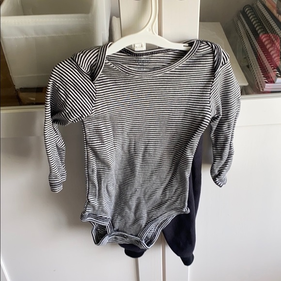 Carters Baby winter outfit - Picture 2 of 6